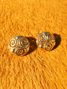 Boucles d'oreilles clips rondes à spirale