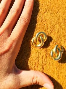 Boucles d'oreilles clips anneaux en métal doré
