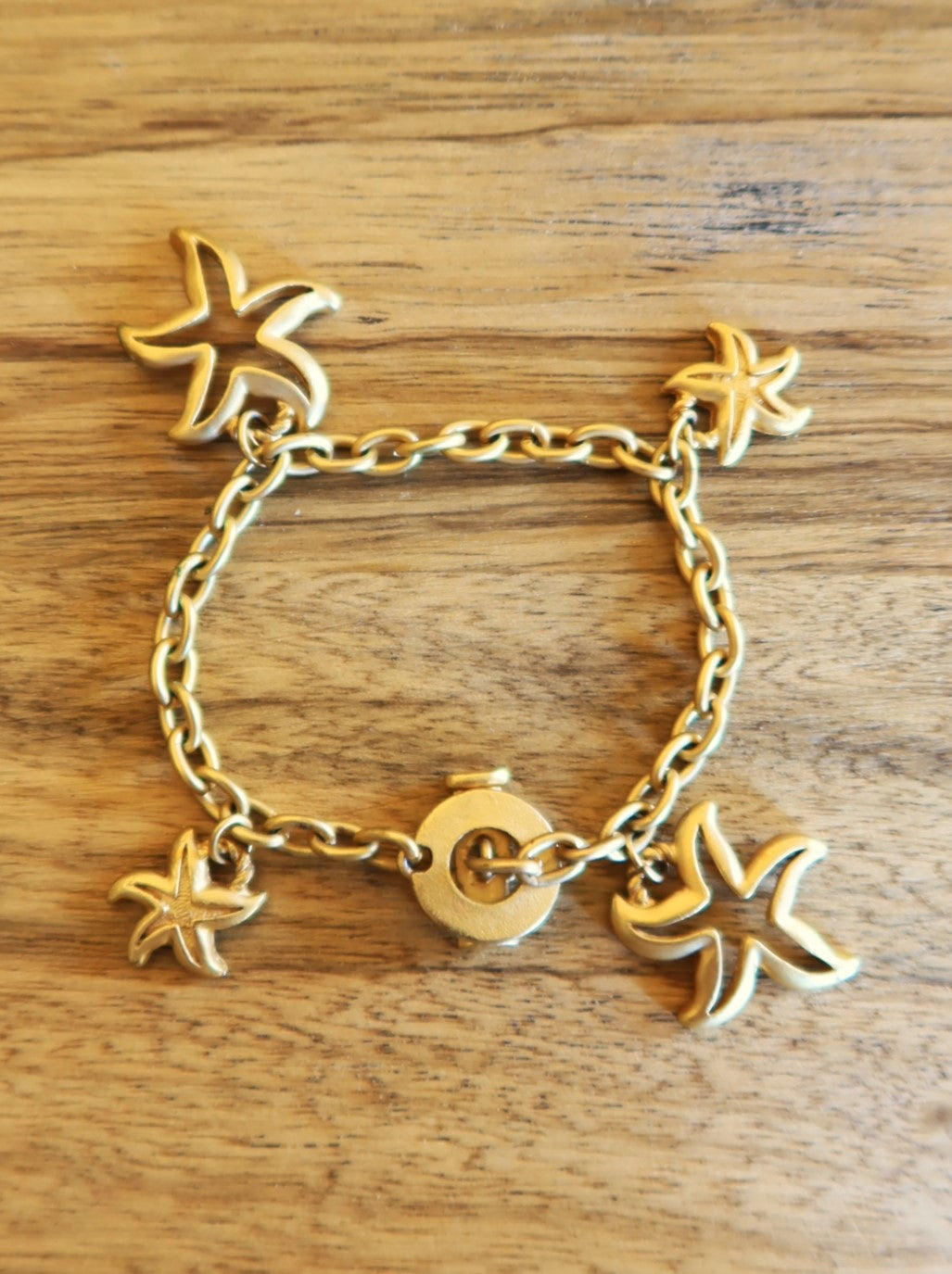 Bracelet à breloque en métal doré étoiles