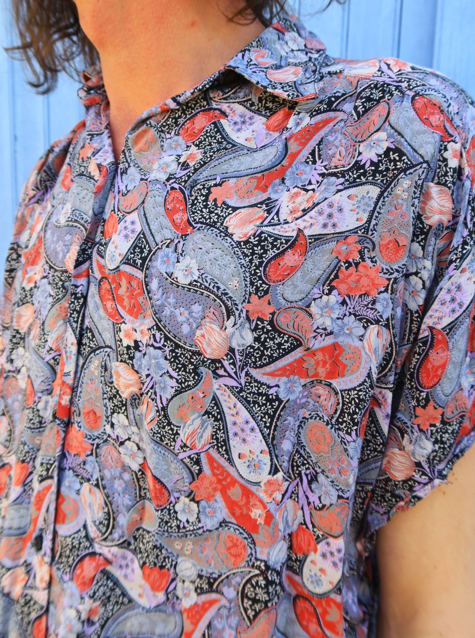 Chemise à manches courtes motif paisley