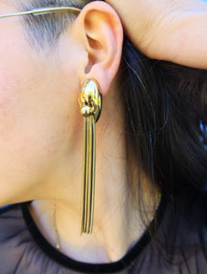 Boucles d'oreilles pendantes dorées 80's